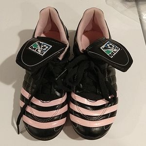 Adidas Kids Soccer Cleats Size 1 Youth